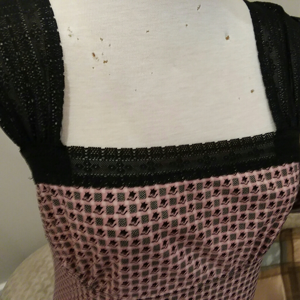 Dress - Picture 4 of 4